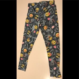 Emoji leggings size 10/12 girls -perfect